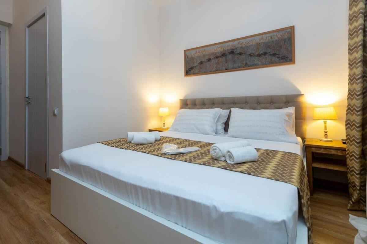 Wehost Liberty Square Apartments Tiflis Exterior foto